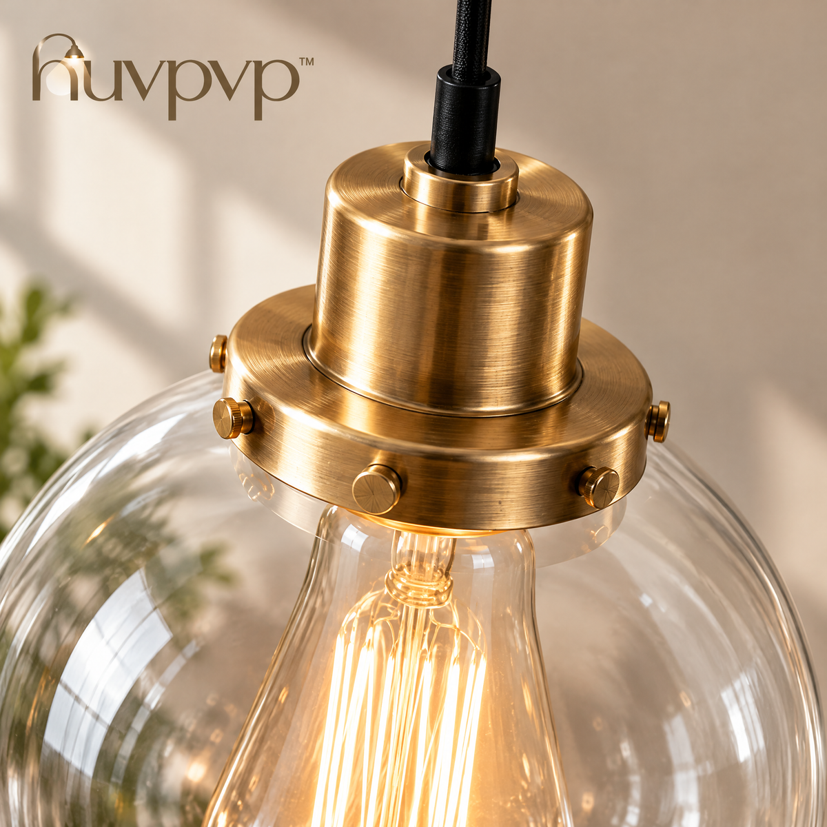 nuvpvp™ Halo Globe Pendant Light