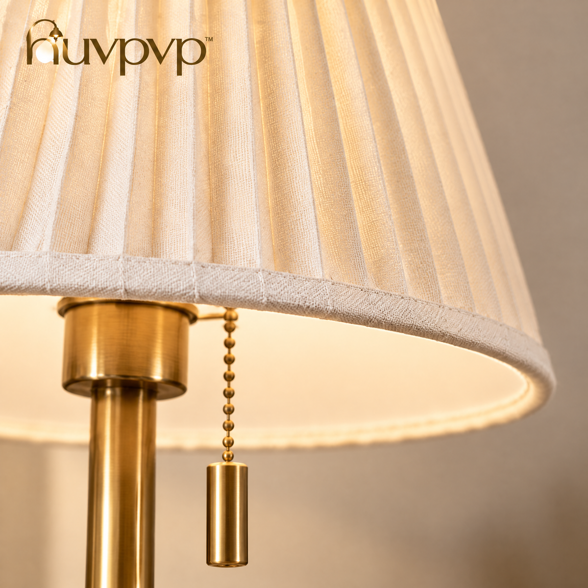nuvpvp™ Pleat Linen Bedside Lamp