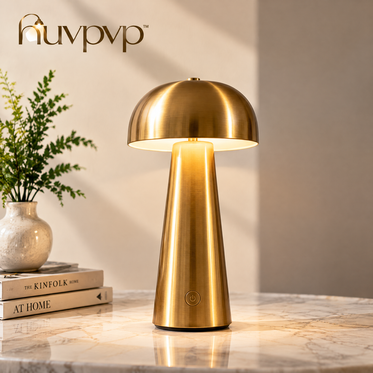nuvpvp™ Nomad Cordless Table Lamp